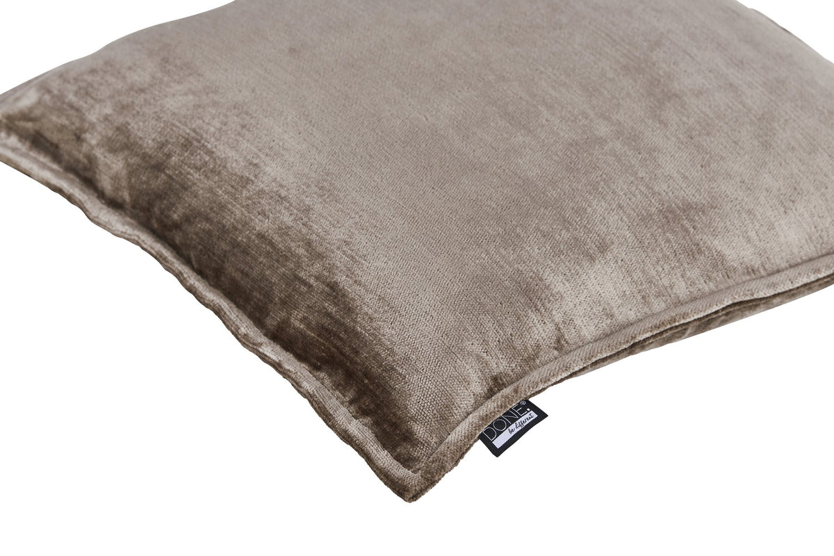 Done.® FAME Kissenhülle 45x45cm Taupe – Ansicht 3
